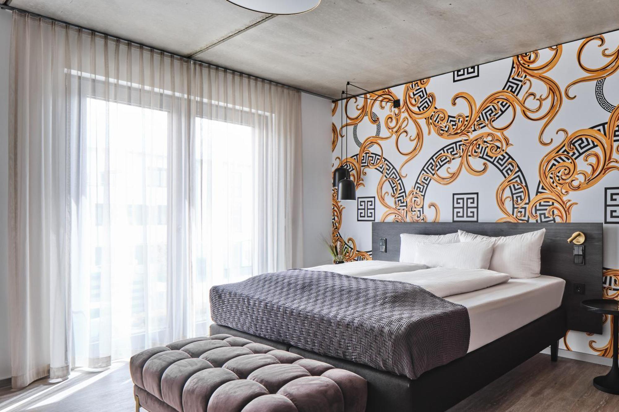 Hotel Balthazars Зеліґенштадт Екстер'єр фото